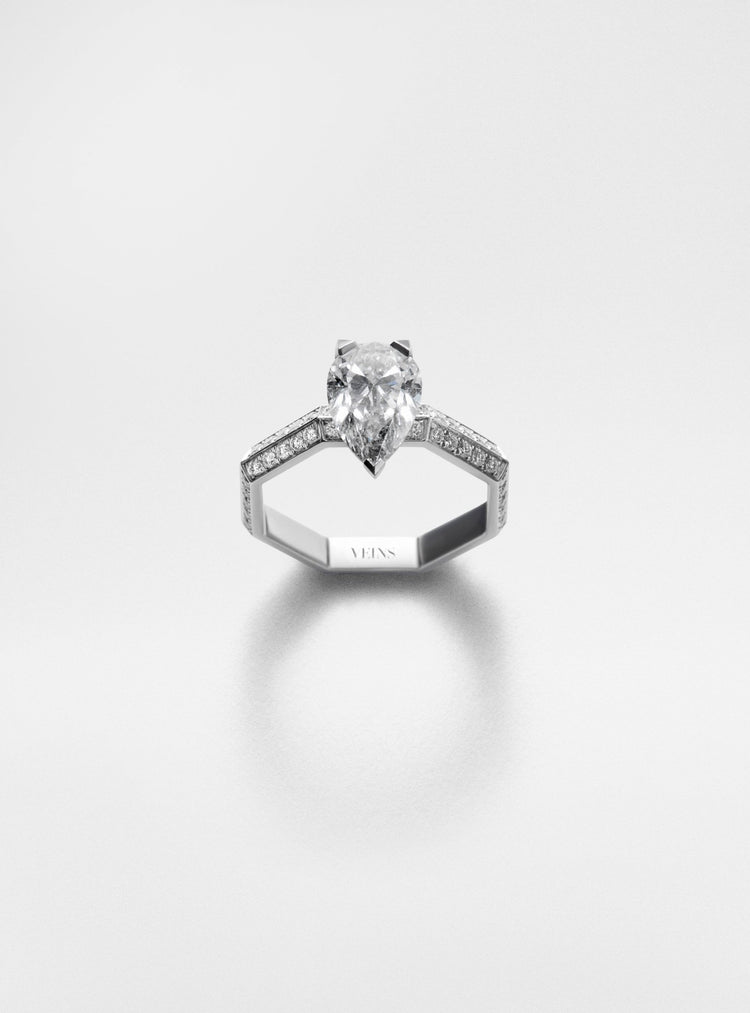 L'Octo Poire Solitaire