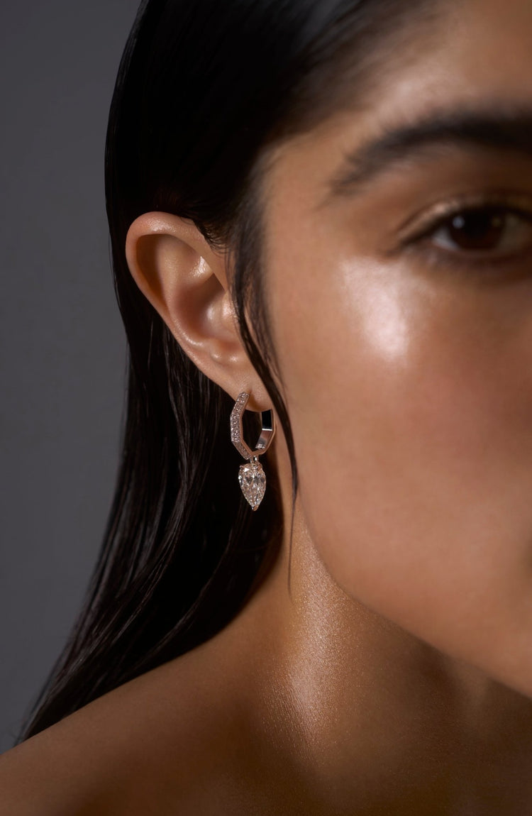 L'Octo Diamond Earring